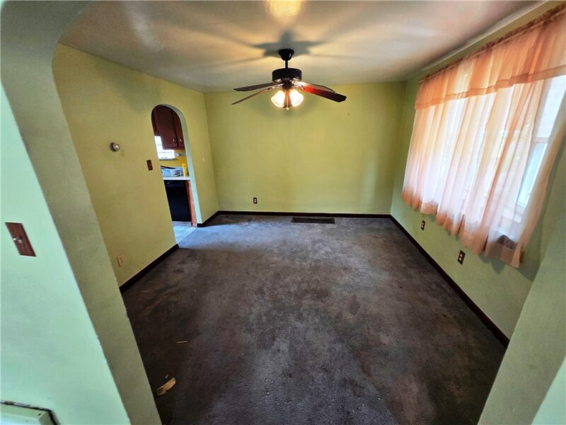 248 Johnston Rd — photo 5