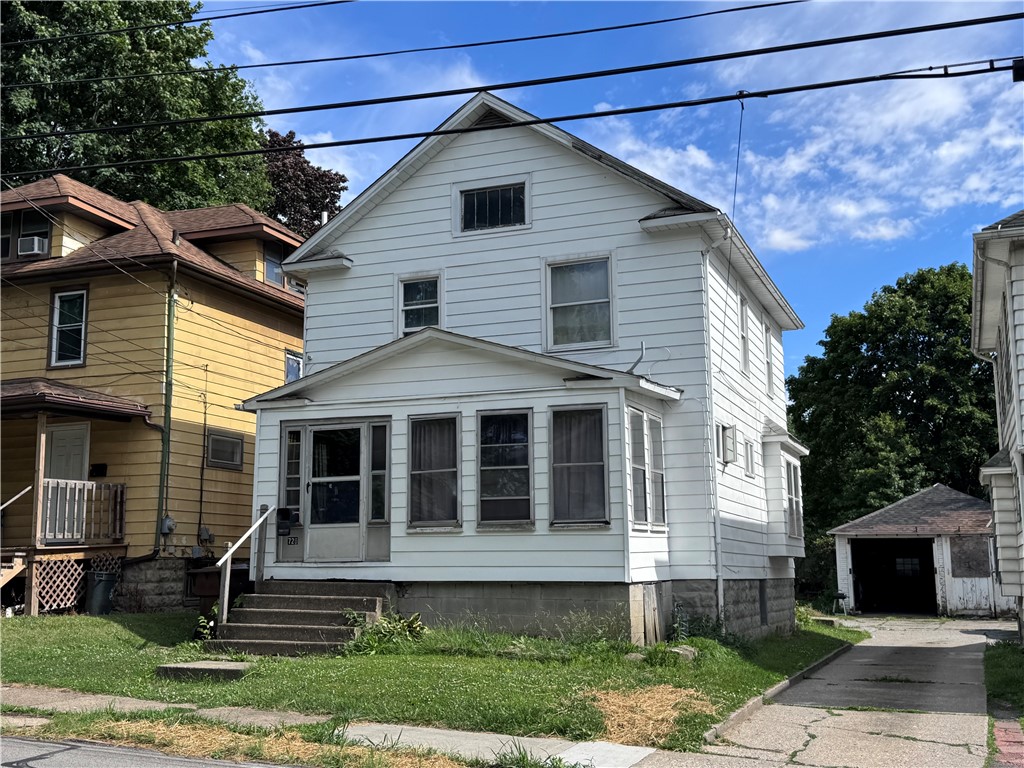 728 Meek Street — photo 1