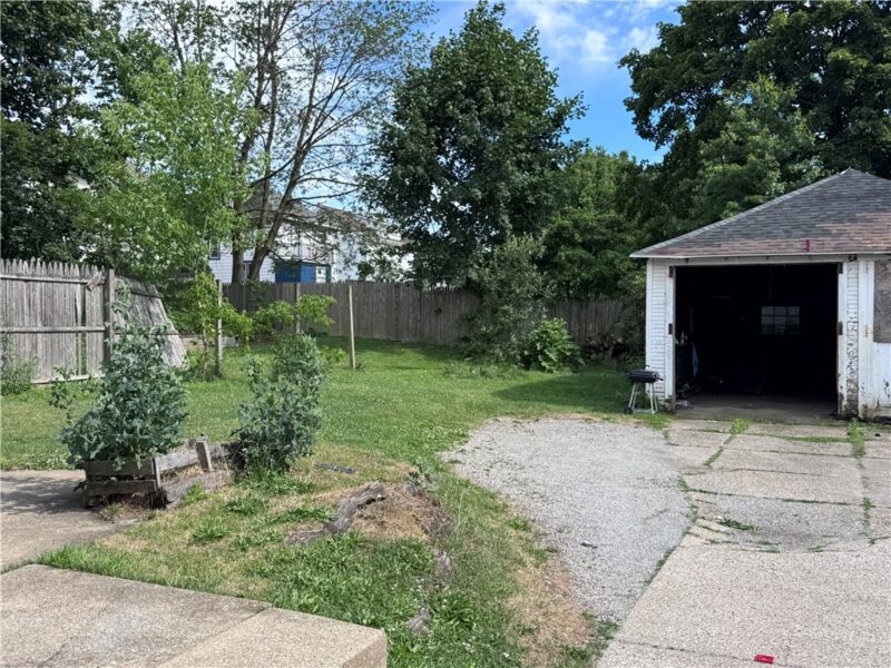 728 Meek Street — photo 4