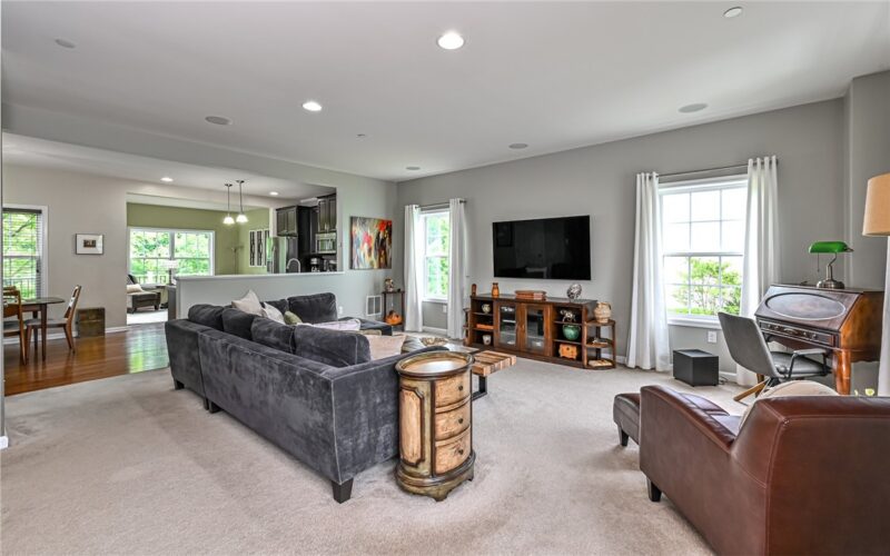 691 Freedom Dr — photo 6