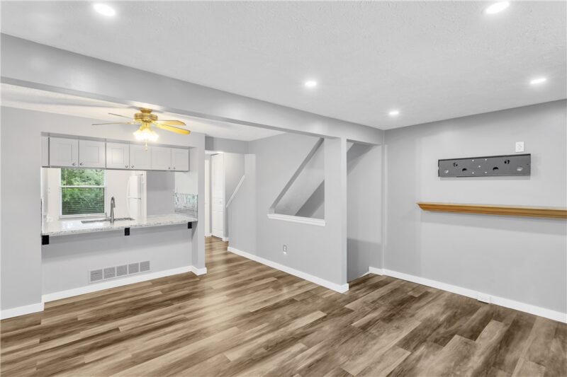 531 Winesap Dr — photo 5
