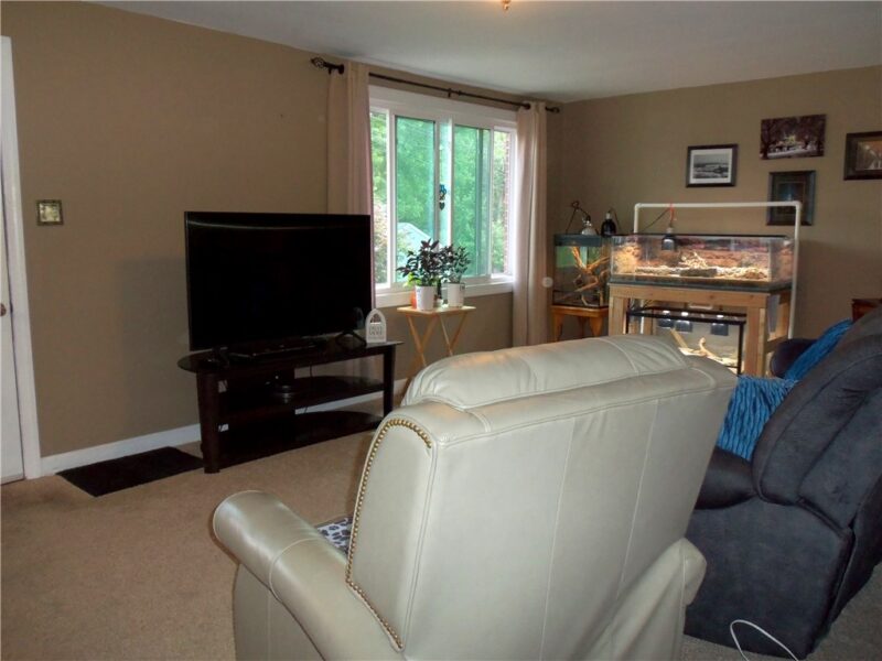 407 Grandview Ave — photo 7