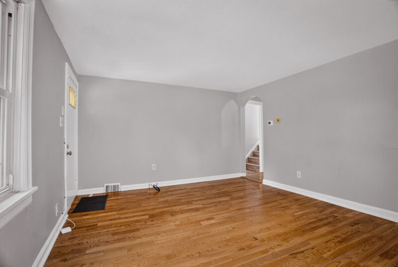7722 Lloyd AVENUE — photo 6