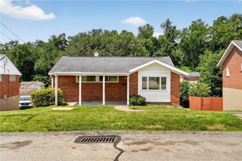 107 Dunbar Dr — photo 2