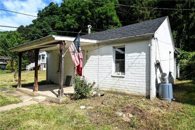 854 Bocktown Rd — photo 2