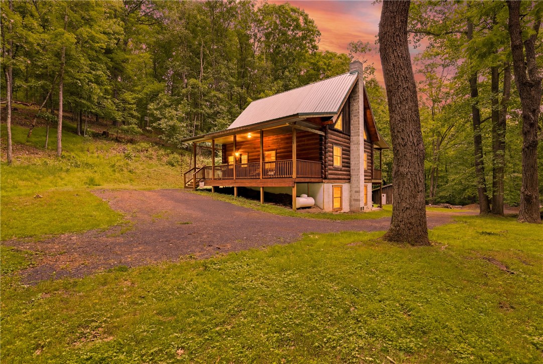 390 Logsdon Hollow Road — photo 1