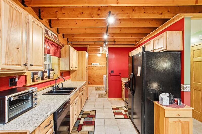 390 Logsdon Hollow Road — photo 8