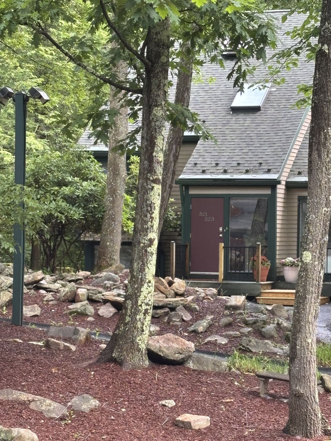 523 Laurel Pond — photo 1