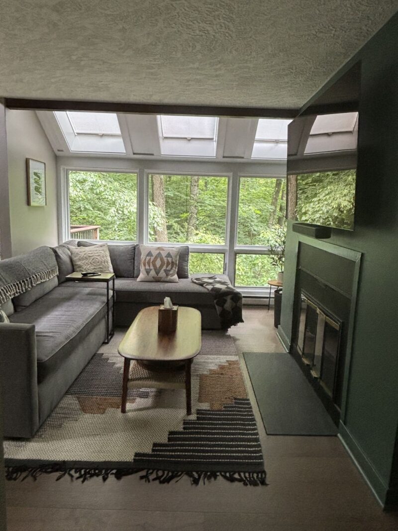 523 Laurel Pond — photo 4