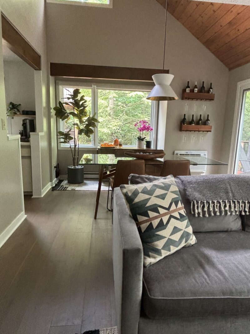 523 Laurel Pond — photo 7