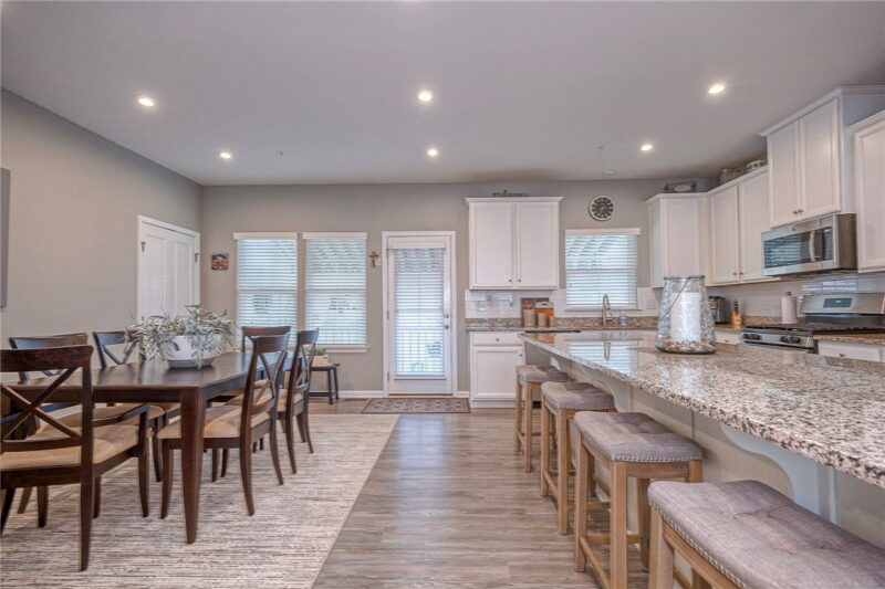 1018 Adair Ave — photo 5