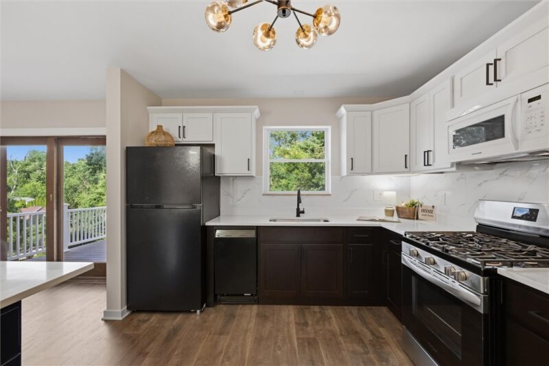 312 Duff Rd — photo 8