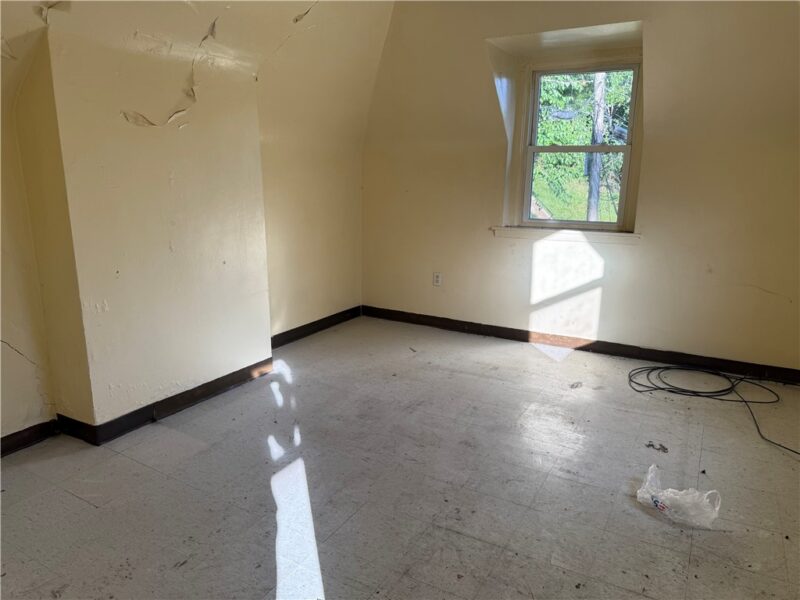 600 Oakwood St — photo 5