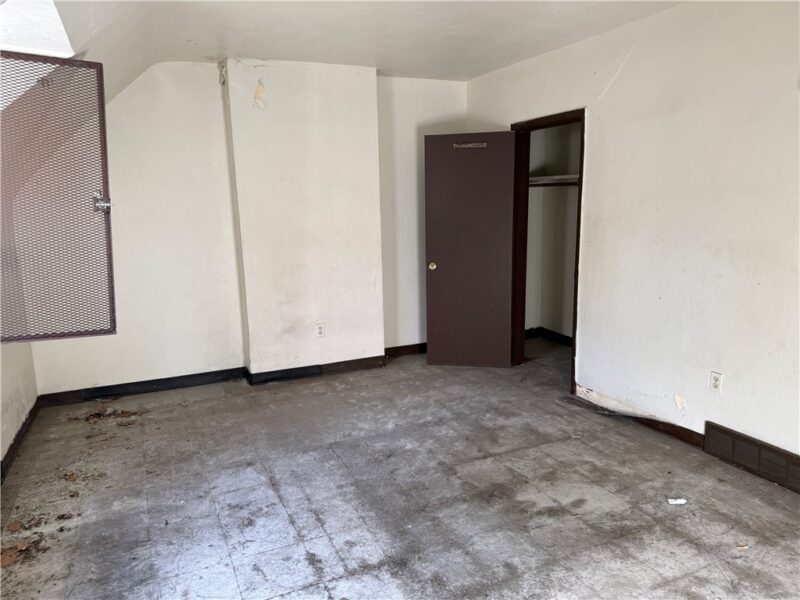 600 Oakwood St — photo 6