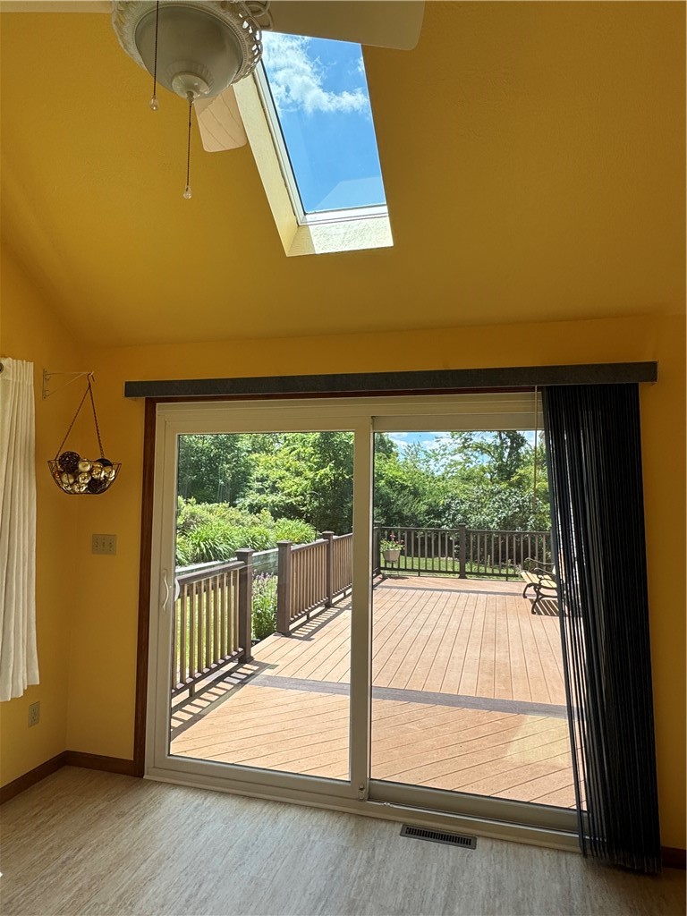 505 Orchard Lane — photo 6