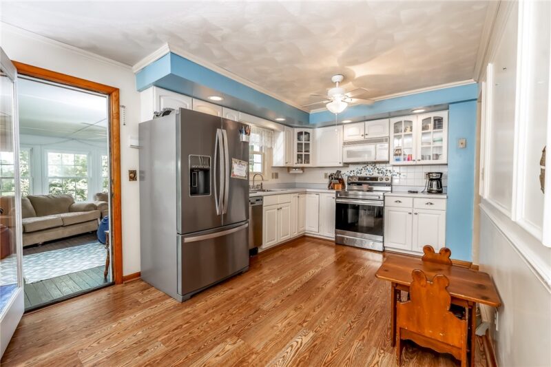 202 Locust St — photo 7