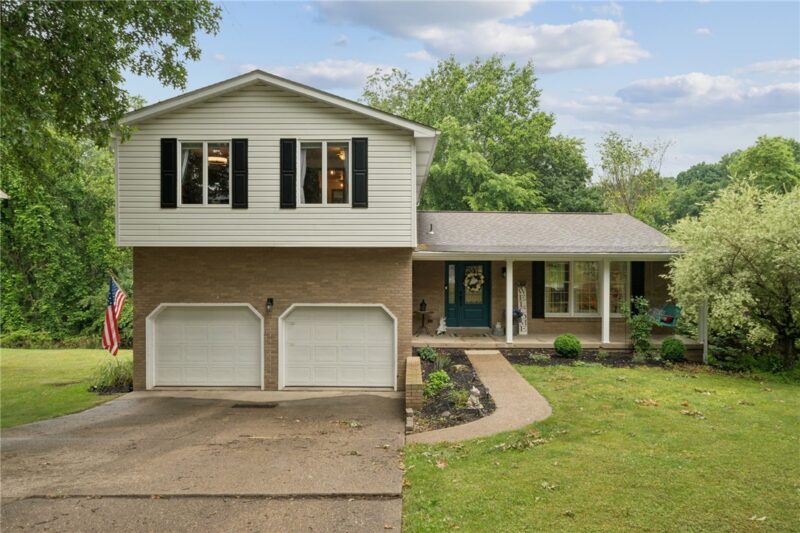 4067 Briarwood Dr — photo 2