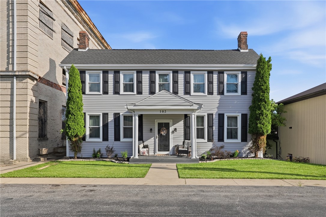 102 Main St — photo 1