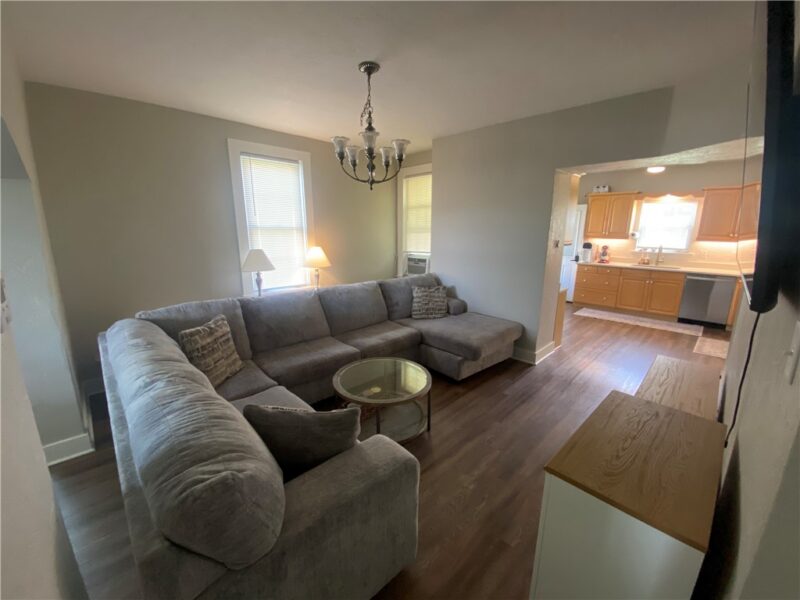 1114 Glass St — photo 6
