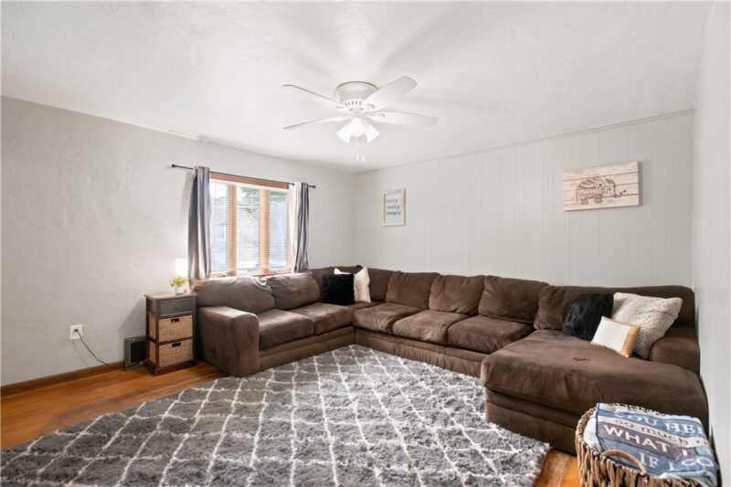 412 Phillips Ave — photo 5