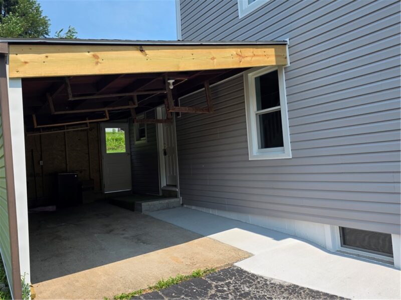 1030 DIXON ROAD — photo 7