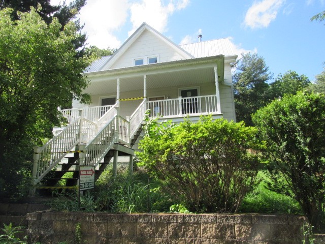 319 Miller Lane — photo 1