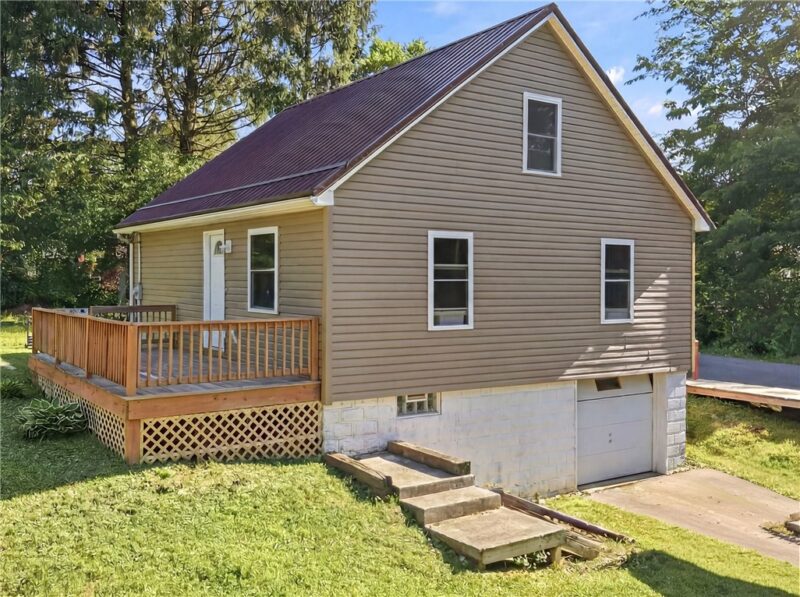 7 Old Fredonia Rd — photo 3