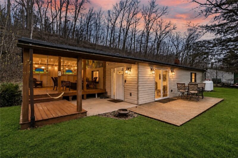 142 Twin Lakes Dr — photo 2