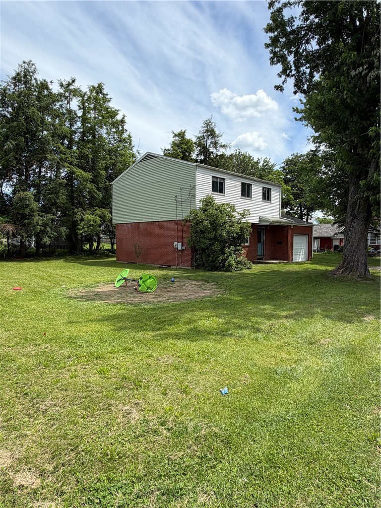 109 Gahela St — photo 2