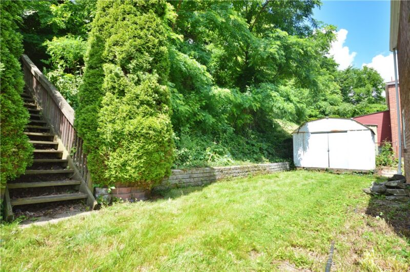 1056 Lindberg Ave — photo 2
