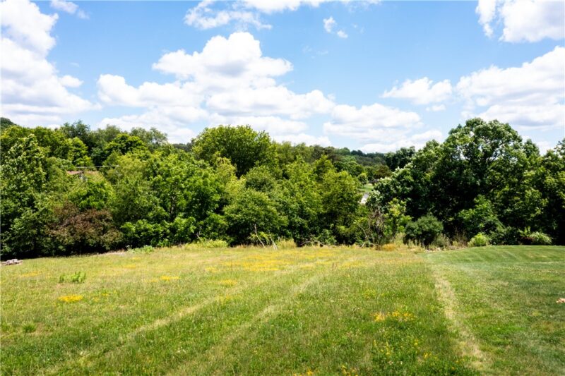 103 Brookhaven Drive — photo 4