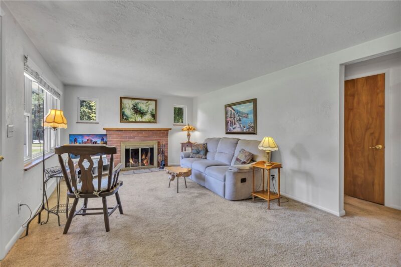 115 Shafer Rd — photo 2