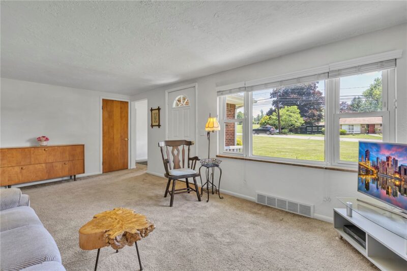 115 Shafer Rd — photo 4