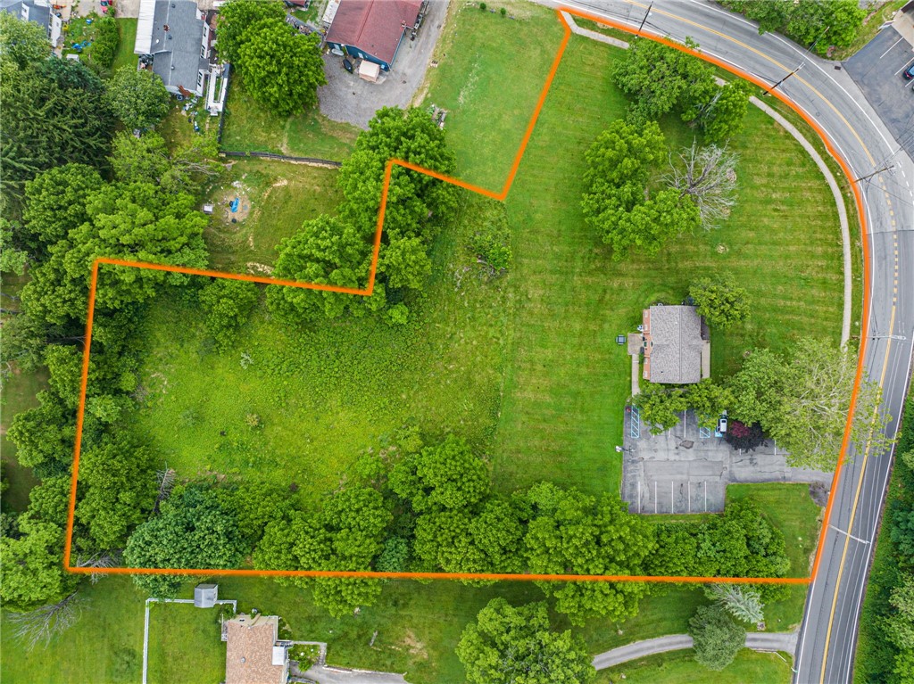 1841 Universal Rd — photo 1
