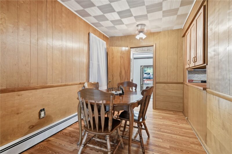 114 Gray Ave — photo 8