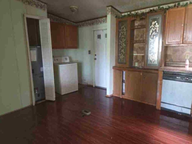 140 Victoria Ln — photo 5