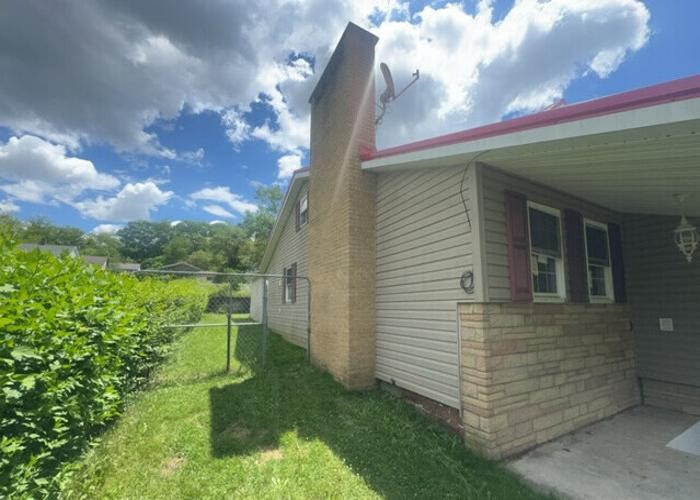 486 Entry Rd — photo 2