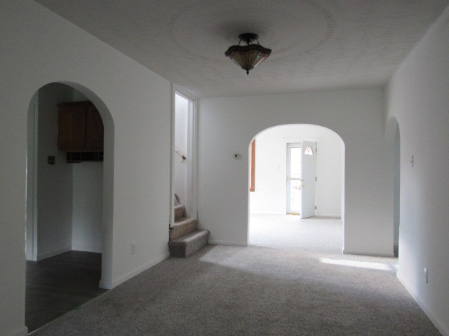 2060 Oakridge Drive — photo 7