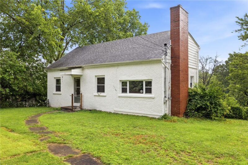 120 Dorseyville Rd — photo 3