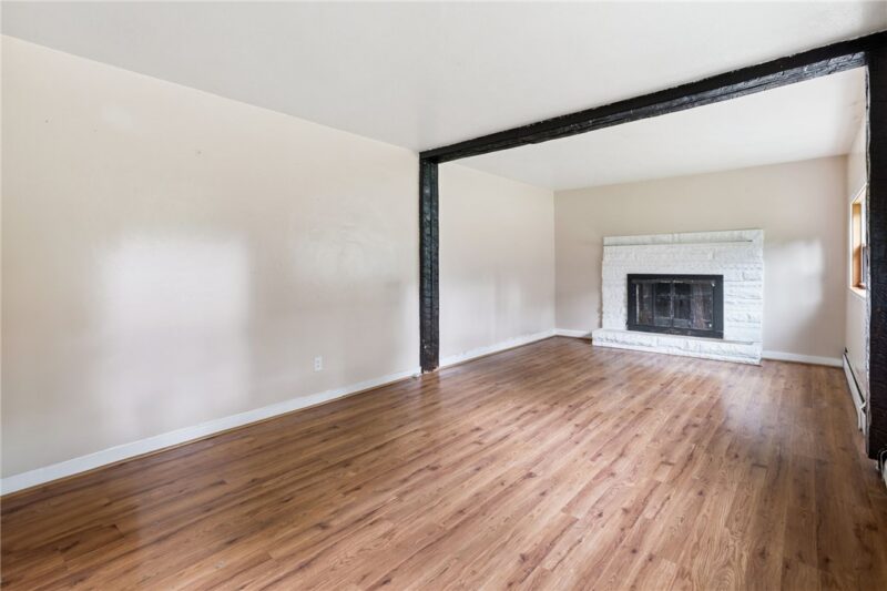 120 Dorseyville Rd — photo 4
