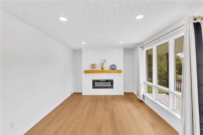 507 EdgeHill Dr — photo 7