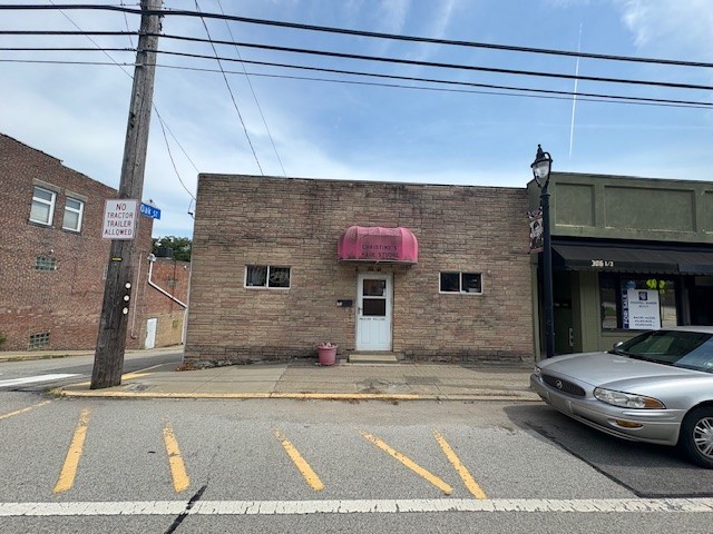 308 Freeport Rd — photo 1