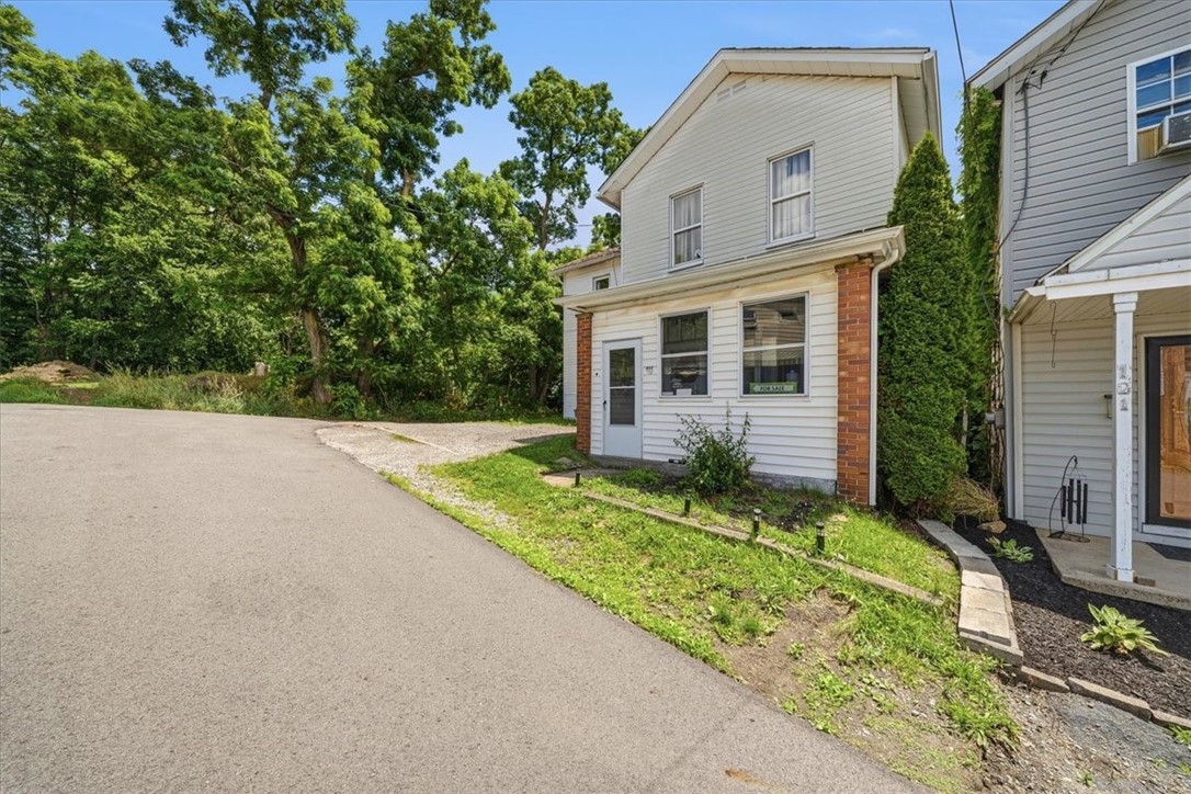 125 Atlas Ave — photo 1