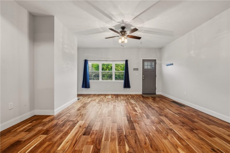 3936 Clement Way — photo 5