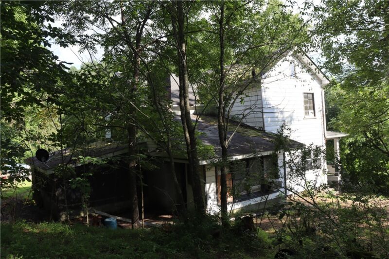 102 Midget Camp Rd — photo 4