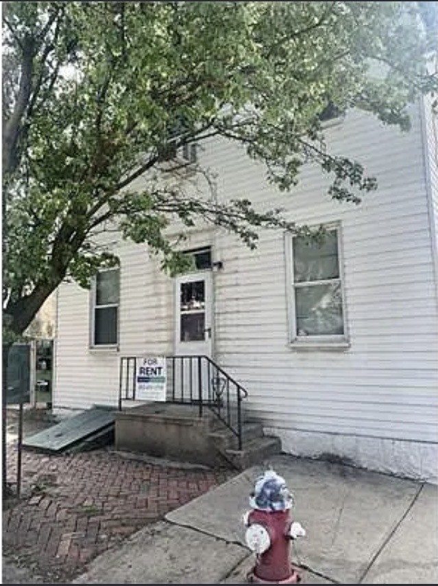124 S 19th St — photo 1
