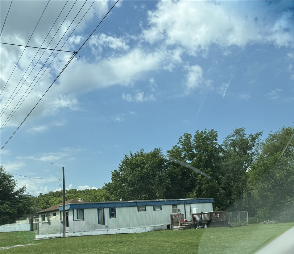132 Pine Street — photo 1