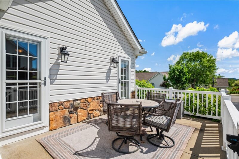 357 Saddlebrook Rd — photo 3