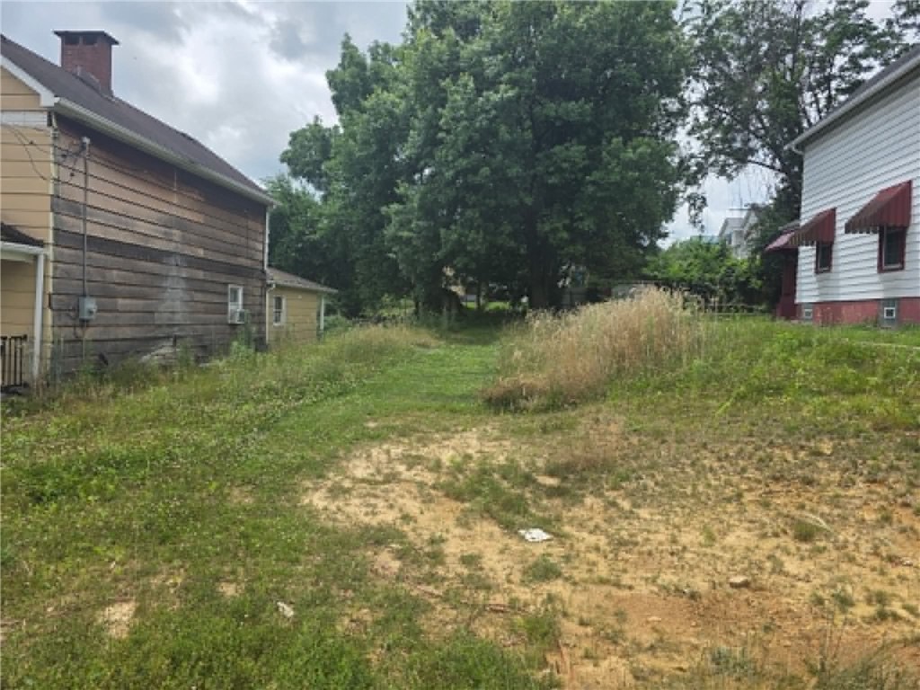 114 Reed Ave — photo 1