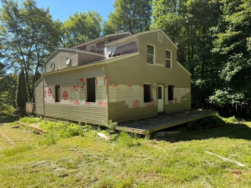 365 Klein Rd — photo 2